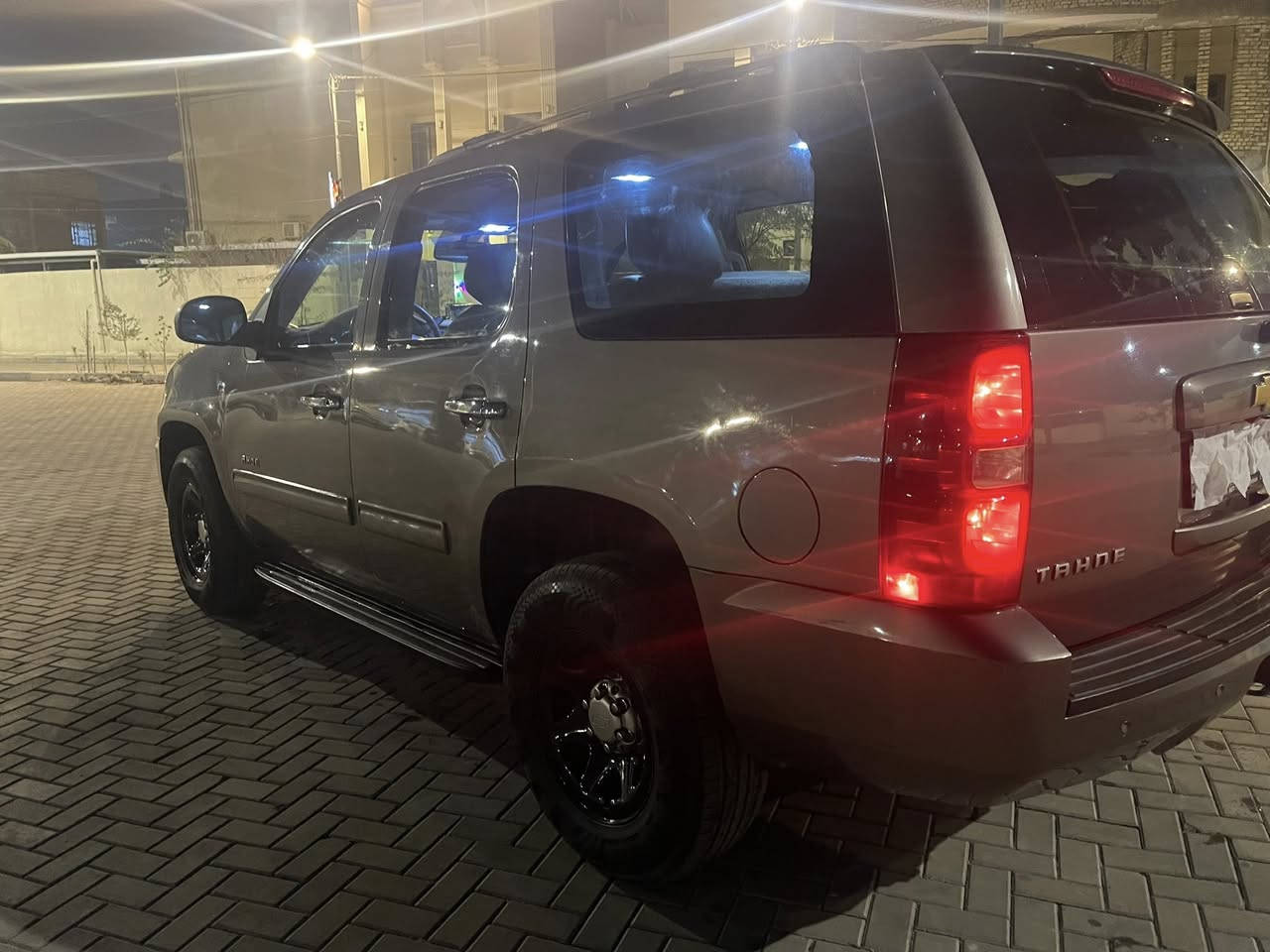 السلام عليكم تاهو موديل 13 خليجي ادوات بدون كصه دخول جديد العنوان البصره السعر 95
بيع او مراوس حسب القناعه 
***********
