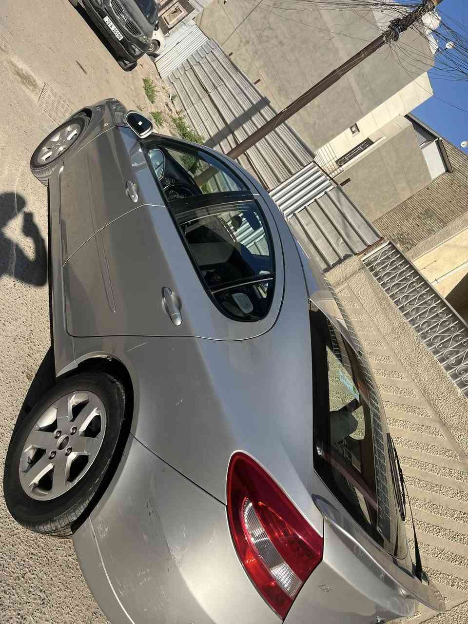 سلام عليكم بروتون لبيع موديل 2016 سياره نظيفه ماشيه 55 الف قطعتين صبغ عنوان بغداد مقا@بل وزاره جسر قرطبه السعر 72 وبيه مجال الاستفسار. على رقم ***********
