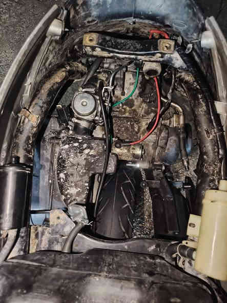 السلام عليكم دراجه ماكس قجمه١٢٠كهرابايات شغاله سلف شغال بس يرادله باتري تشتغل هندر واحد السعر 275وبيها مجال*********** المكان العلاوي قرب وزاره الثقافه
