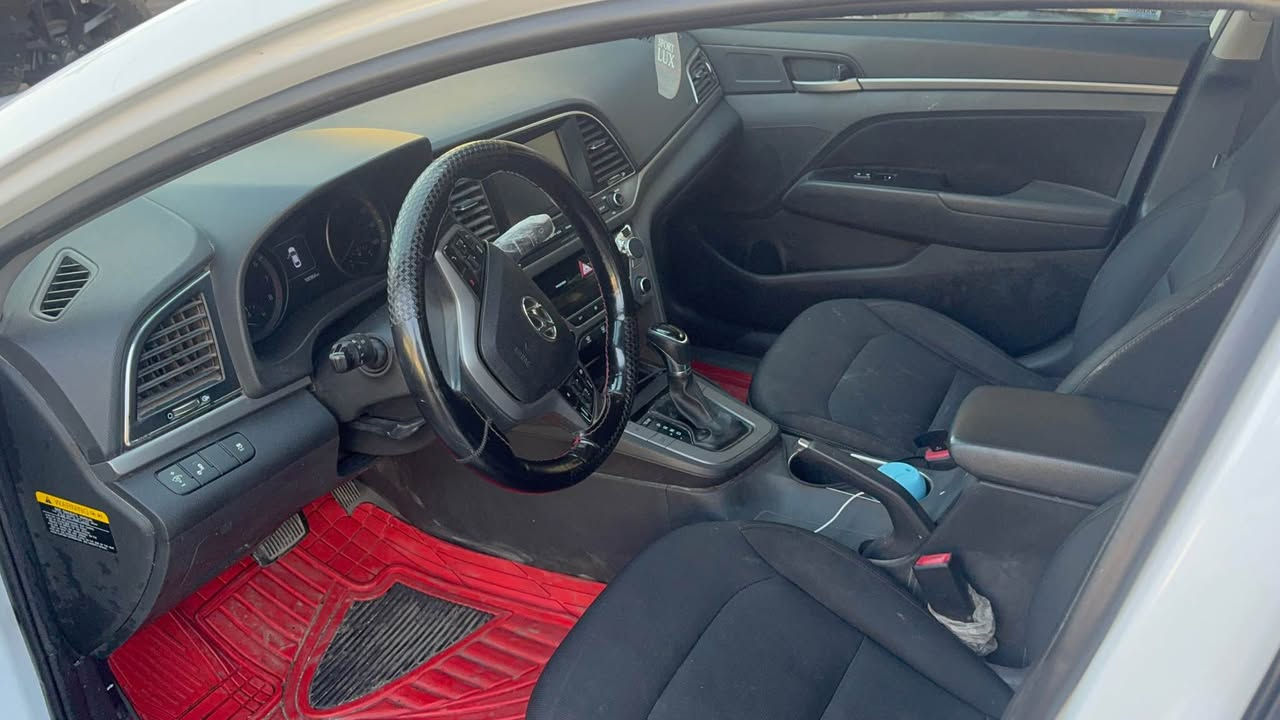 النترا 18وارد أمريكي رقم بغداد بسمي 
كير و مكينه وتبريد وتدفه خير من الله السياره ماشيه 102 
بيه 3 قطع صبغ جملغ وباب السابق والجملغ الخلفي 
حدث الوارد الأمريكي مرفوع المنشور 
حي العدل شارع الاسواق 
السعر 110وبيه مجال للبيع بغداد, العراق


**إذا كنت صاحب هذا الإعلان وتريد حذفه لأي سبب، رجاءا أرسل رسالة إلى الدعم الفني**