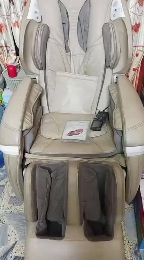 السلام عليكم... للبيع كرسي مساج مستعمل
***********
