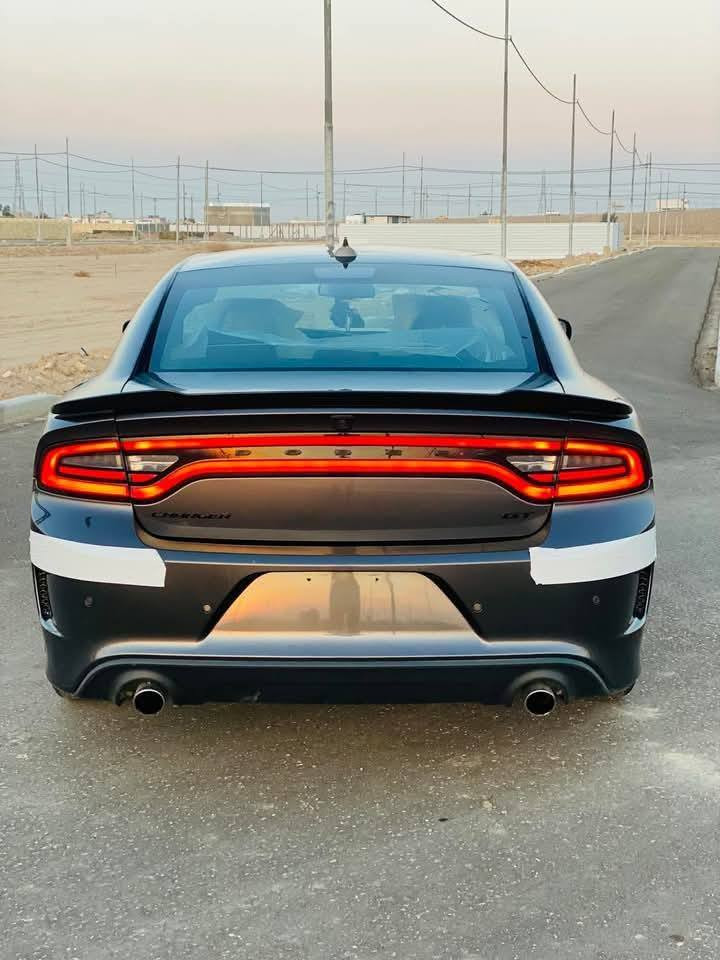 دوج جارجر موديل 23 أصل أخر اصدار 
مرقمه بغداد باسمي 
مواصفات GT
محرك حجم 3600
شاشه كبيره كار بلي 
كامره خلفيه دواره 
بصمه بيبان وتشغيل 
تشغيل عن بعد 
فول تحكم ستيرن 
رادار امامي جانبي 
حساس دعاميه خلفي 
تدفئه بالكشنات 
كشن كهرباء 
دبل كزوز 
ويل كب حجم 20 كروم 
هيتر بالمرايه 
المرايه قابله للطي 
اريل نفكيشن 
لايت ثلاث عدسات 
سياره جديده حادثها موضح بالصور تبديل باب نفس اللون وصبغ اسفل قبق البانزين بدون دواخل يرباك برده راجع سستم 
مكانها الديوانيه سعرها 270 وبيها مجال للاستفسار الاتصال على الأرقام *********** واتس اب 
***********
