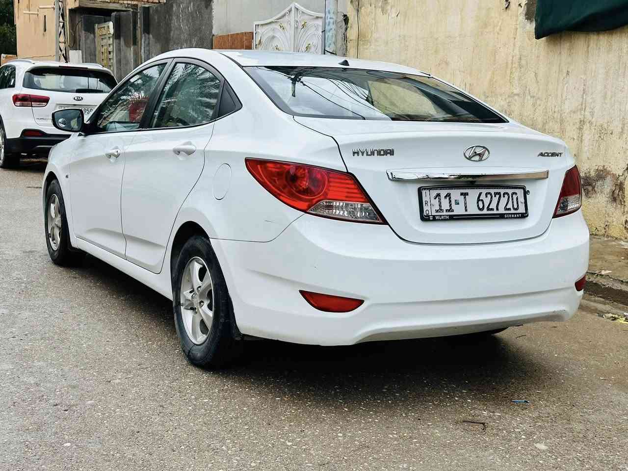 اكسنت 2012 خليجي
السلام عليكم 
اكسنت 12 خليجي
محرك 4 سلندر 1600
كير و محرك جدا نضيف
تدفئة تبريد
كامرا خلفية شاشة كبيرة
اشاير بالمري
رقم بغداد 
سونار بالمنشور
السعر 100$
بعقوبة حي المعلمين
***********
