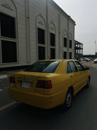 ٢٠١٠ • بدون صبغ • مسجل بغداد