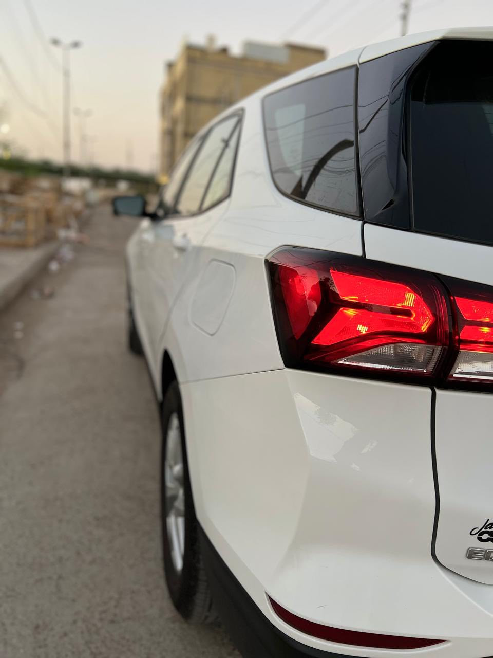 شوفر كوينكس
‏2023 ls 
السيارة حرة 
السعر 170$ مجال بسيط كلش
ضرر موضح بالصورة فقط بارد امام الجاملغ 
مواصفات معروفة
رادار امام 
حساس خلفي 
كامرة 
تشغيل عن بعد 
بصمة ابواب 
للاستفسار 
***********وتساب
