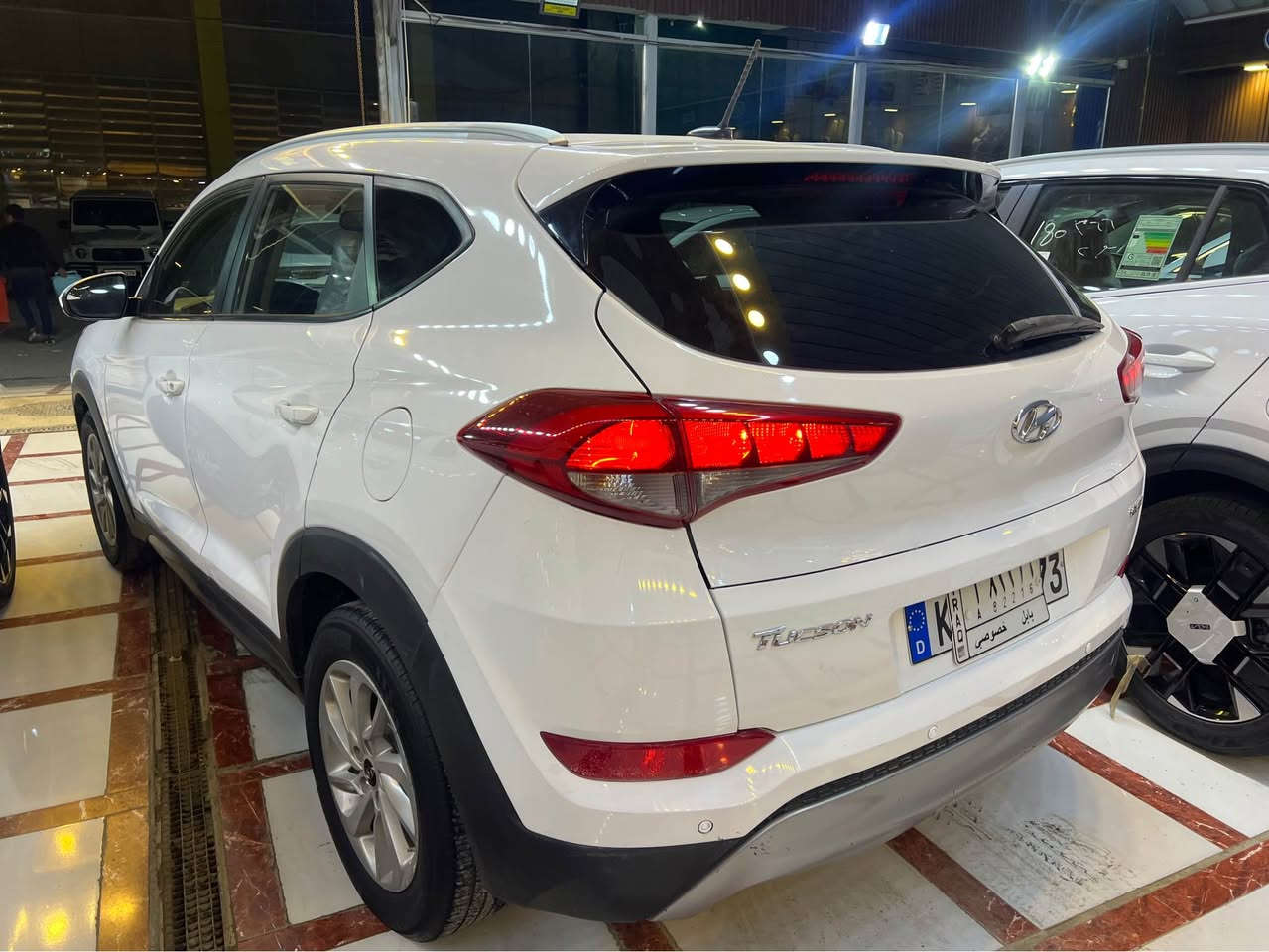 السلام عليكم 
للبيع تركسان 2016 
حادث بنيد فقط صبغ بدون دواخل مكفوله وحافه الجاملغ بارد اصبعين مكينه كير حداديه تبريد كله جاهز بدون نقص 
مكاني بابل الحله شركه علي العتبي معارض طريق النجف 
السعر 145 وبي مجال وبخدمتك 
*********** حلة, بابل
