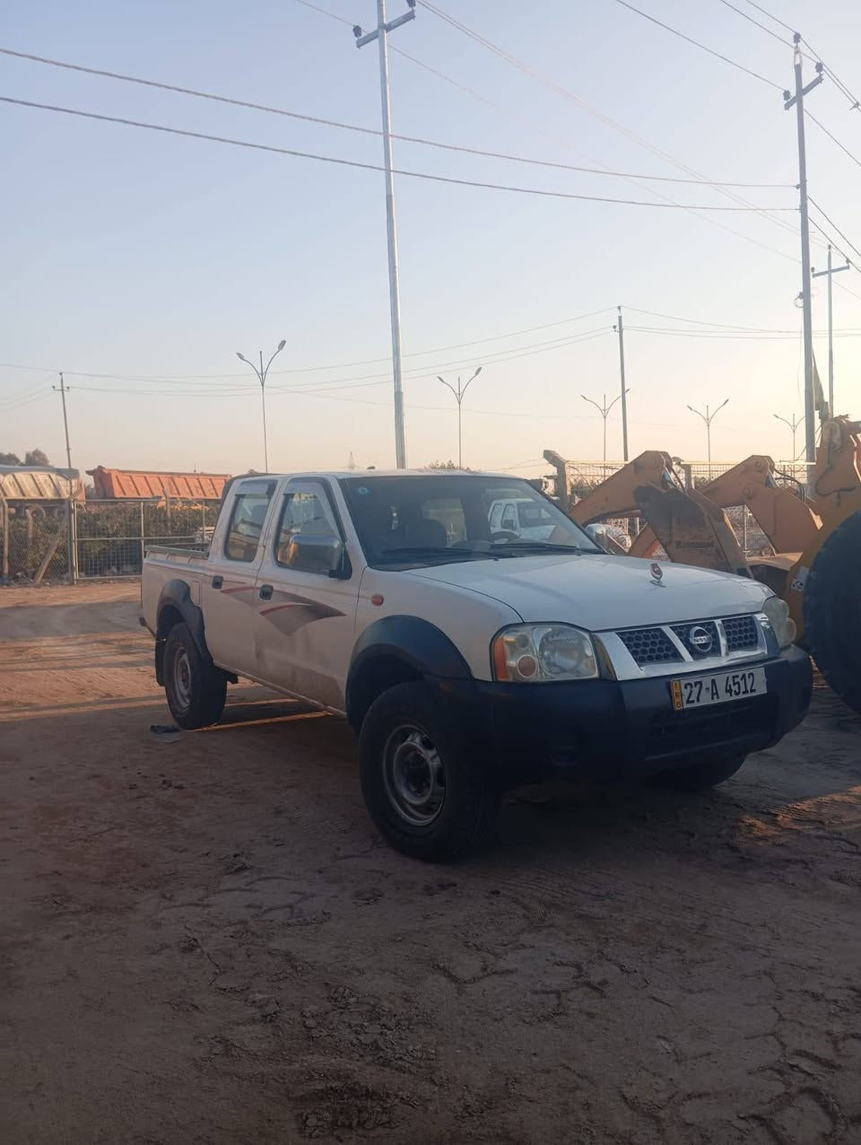 بيك اب نيسان فور ويل موديل 2012 مكفول فقط بيه بارد بالباب العنوان ناصريه  السعر السعر 130 ورقه
***********
