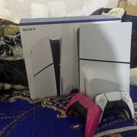 بلي 5 ياباني سلم مع كل محلقاته والكارتون وجوستك عدد 2 نظيف ممفتوح ابد ...