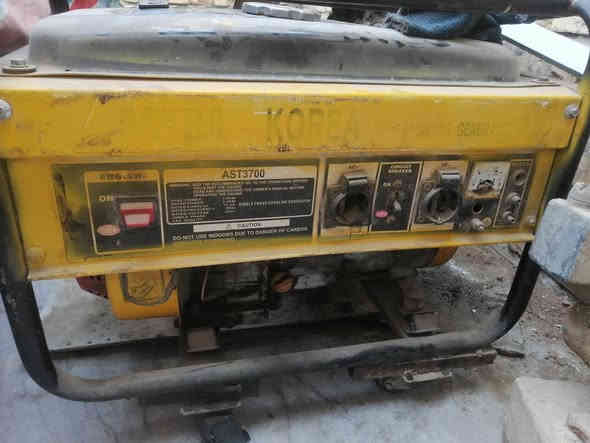 ‎٢مولدات. للبيع. ***********‎ عمارة
