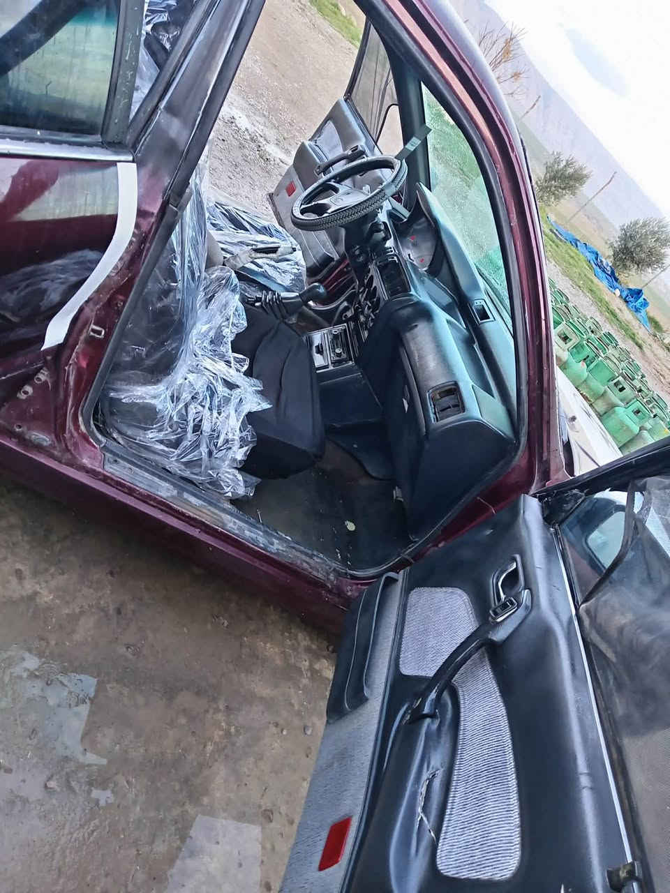 گلانت مۆدیل 92 
مەکینە 63 
گێر عادی 
سەنەوی و وەکالە 
چوار جام کارەبایی 
سلایت 
کارەبای و گشت گیانی مەز بوتە 
سعری 30 وەرەقەو معامەلە السليمانية, العراق


**إذا كنت صاحب هذا الإعلان وتريد حذفه لأي سبب، رجاءا أرسل رسالة إلى الدعم الفني**