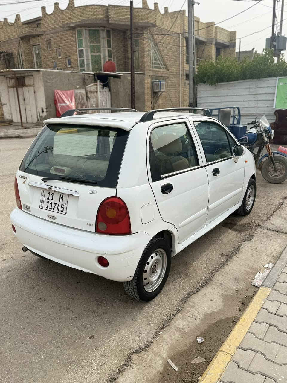 سلام عليكم كيو كيو 2012 بسمي 4 سلندر مكفوله من الضربه صدر امامي خلفي جديد تبريد تدفئه كهربائيات كله شغال مابيهه نقص سنويه لل 300 رقم انكليزي بيع أو مراوس 
سعر 34وبيه مجال مكاني واسط الكوت مركز المدينه للاستفسار ***********
