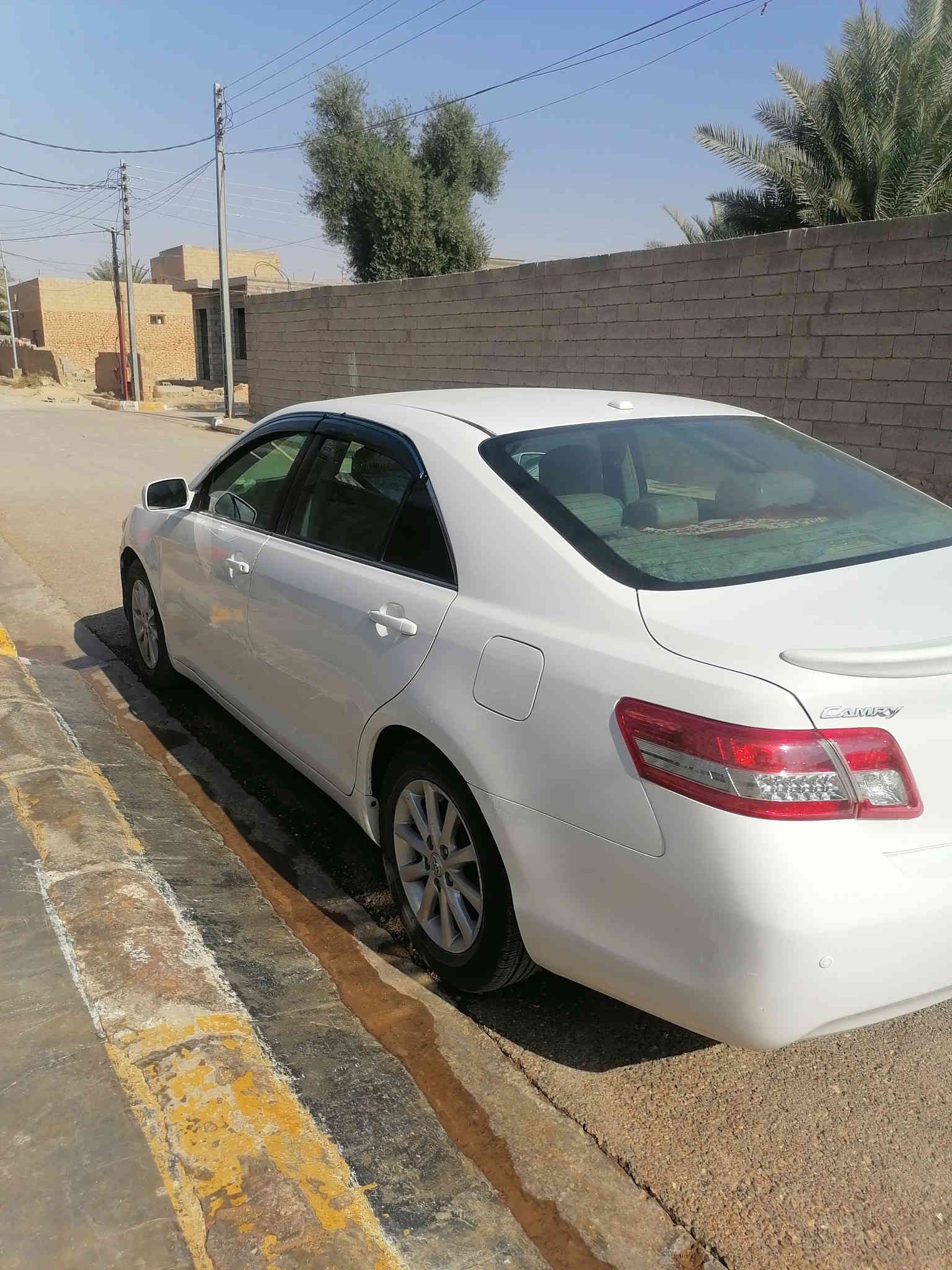 السلام عليكم
كامري للبيع موديل 2011 امريكي
لون ابيض رقم بغداد تحويل مباشر
مكفوله كفاله عامه محرك كير طخم تاير
مواصفات LE
السعر 135  وبيها مجال
السونار مرفق بالمنشور
مكان السياره الانبار قضاء القائم
للاستفسار ***********
