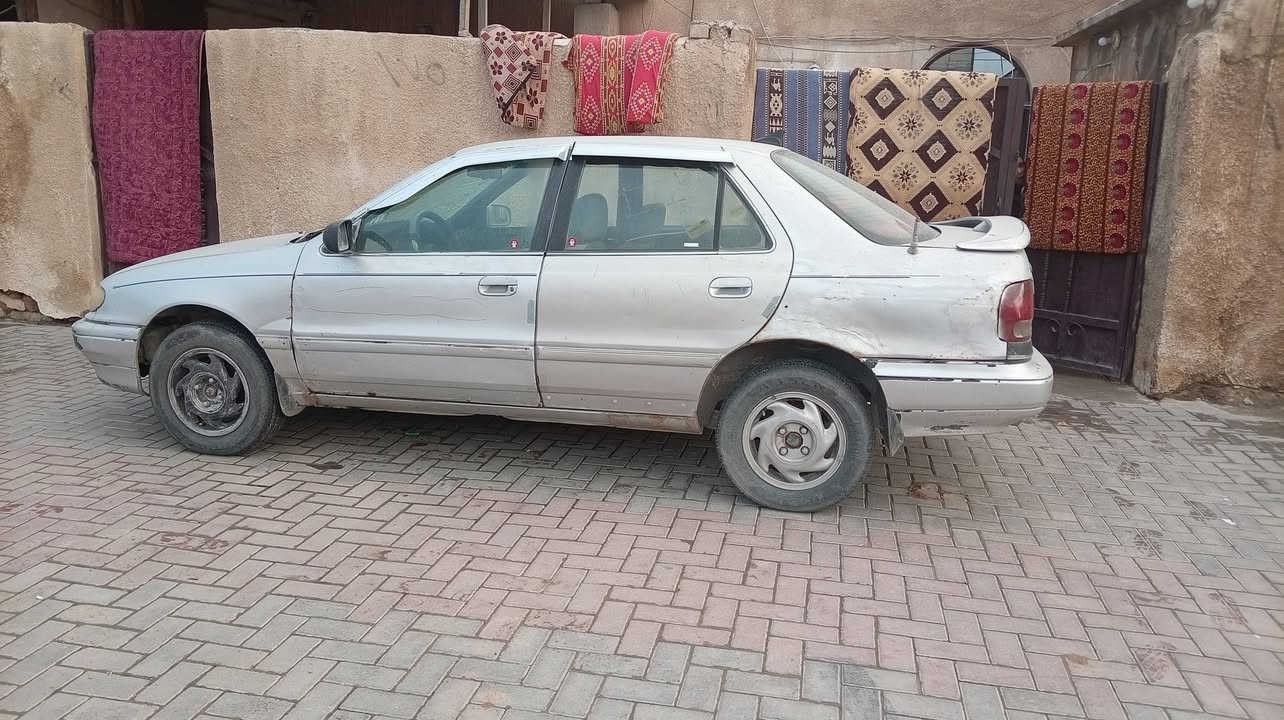 السلام عليكم — الحلال للبيع 
الانترا.  موديل ١٩٩٤.  محرك كير شرط لاتنقيص لاتبخير 
محرك شرط    مكفول 
كير عادي مكفول   
السياره بيها صبغ احزام ابيعك عام بدون ضربه بدون خياس. رقم ديالى دولي مشروع وطني تحويل مباشر. صدر وتخم تاير جديد مشط وبور جديد تبريد ثلج تتفها نار ماسحات زراكات كله شرط
محرك /وكير / وصدر. / وغرفه. /وكهربايات. /كله وضع بلاد   السياره جاهزها تشغل وتطلع   ناعمه بشكل 
مكان السياره تكريت حي الجمعيه 
سعر ٢٨ وبيه مجال 
*********** اهنا اتصال 
*********** هاذ رقم وتساب فقط 
ومتوفر ماسنجر
