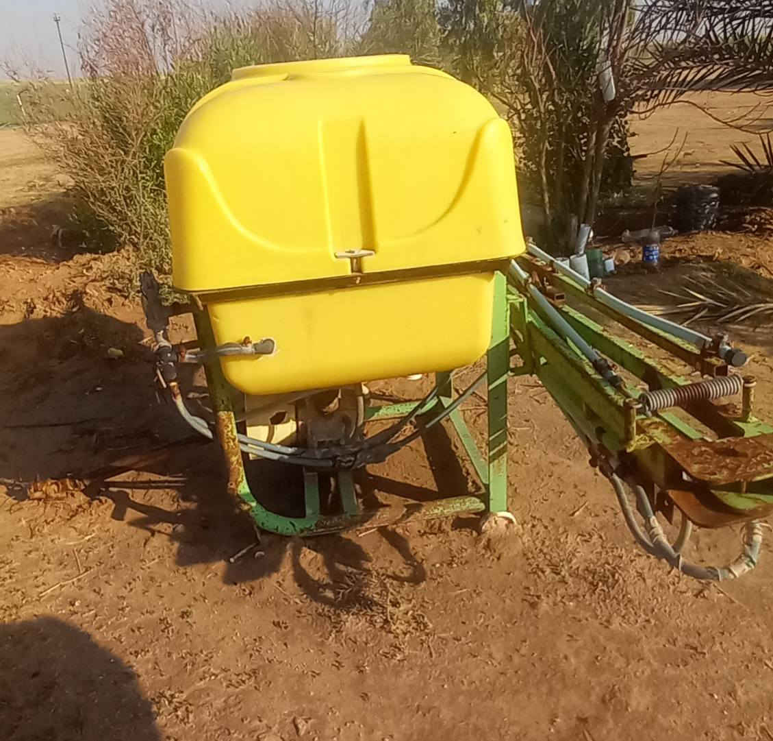 السلام عليكم. هولدر 400 للبيع.  ضغط الماطور ضعيف   السعر 350وبه مجال
العنوان.  الناعمه
***********
