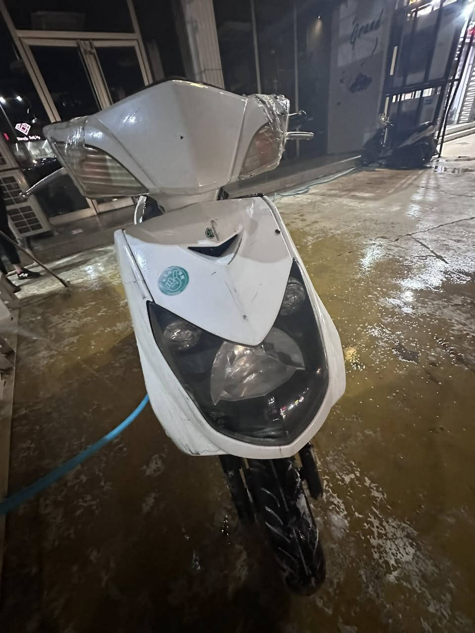 سكنس جبلي للبيع عله هل وضع مكينه خير من الله  عنواني بلديات 0771 058 9952
