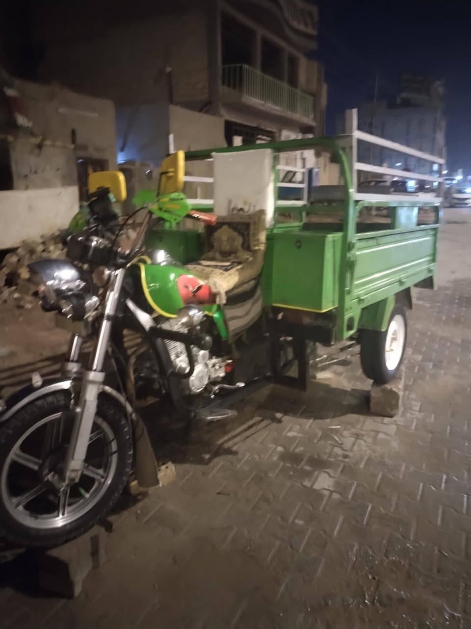 السلام عليكم ستوته جمره مديل (20)لون حلو كلش بلادي 
سعرهه(2)مليون وبيهه مجال قليل كلش 

(***********)اتصل وبل خدمه
