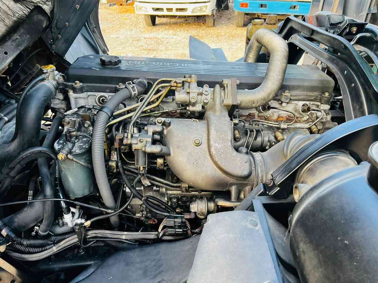 اللهم صل ع محمد وآل محمد 👍🇮🇶🇮🇶
فوزه كابسه نفايات كبسه 8  مكعب 
مكينه 17  /   6 سلندر دخول جديد 
 معرض النصر / قضاء النصر / ذي قار 
***********
***********
