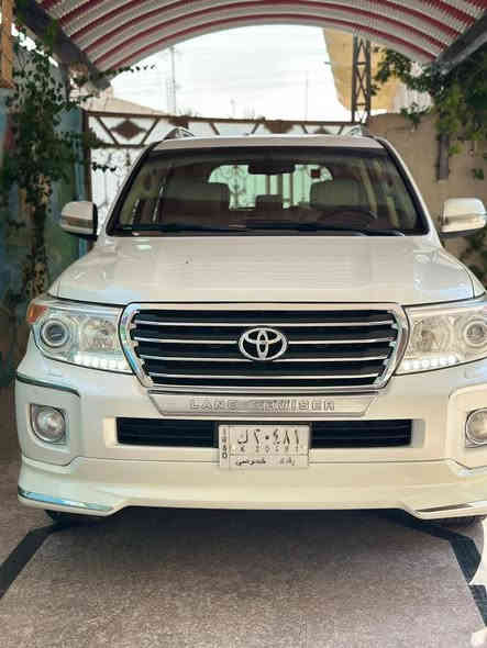 لاندكروز   موديل 2015 (خليجي) مال بيت برغي 
مامفتوح بشرط مكفولة كفاله عامه بلكامل
سيارة مال جناي على ايد وحدة
رقم بغداد تحويل مباشر

السياره بريم معروفه مواصفاتها
فتحه سقف
وبصمه تشغيل 
وبصمات بيبان
وتشغيل عن بعد
اشاره ترحيب 
مري شفط 
حساسات امامي خلفي 
كامره خلفيه
شاشه كبيره 
كشنات جلد تدفئه وتبريد
تبريد ثلج 
بشرط سيارة برغي واحد مامفتوح بيه على ايد وحدة

الــســعــر 🟥 :: الـــرد تـلـقـائـي 💎

رقم صـــاحب السيارة: 
***********
***********
