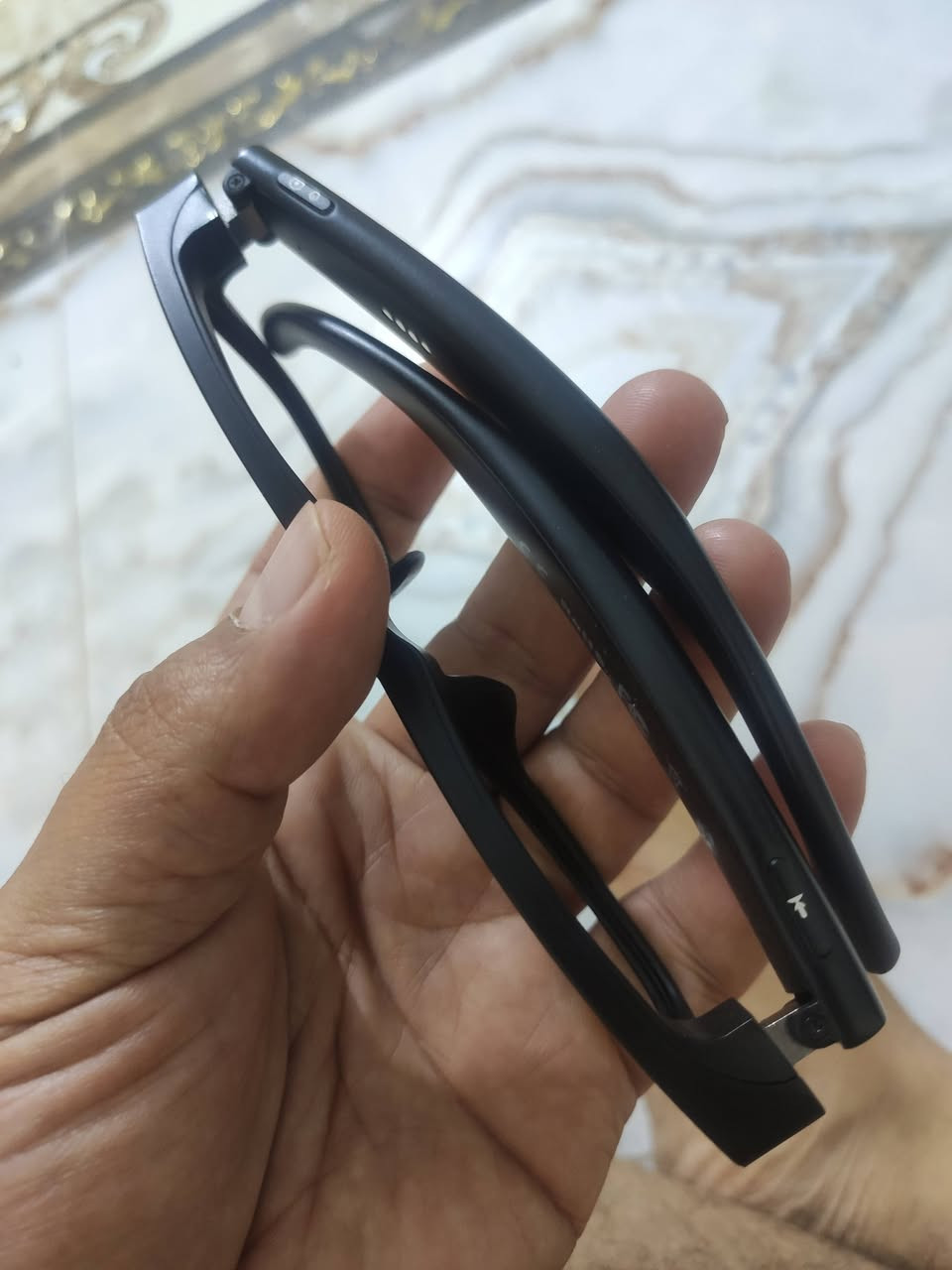 نضاره سمارت كاميرا فلاش سماعات ايربود رد اتصال مكالمات كامل ملحقات 
بدون جامت اجت بلمزون
٢٥ وياالتوصيل


**إذا كنت صاحب هذا الإعلان وتريد حذفه لأي سبب، رجاءا أرسل رسالة إلى الدعم الفني**