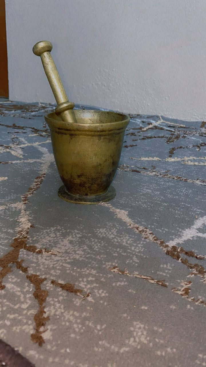 مجموعة اغراض لبيع كله نظيف وجديد شرط النظافه نبيع ونشتري ونراوس عندك اي  شي دزه خاص او عل واتس اب  ***********
