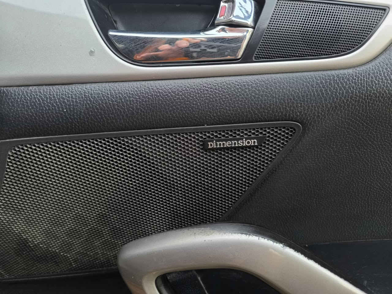 فولستر للبيع موديل ١٢ فول مواصفات بصمه بانوراما اشاير بالمري مري شفط كشنات جلد كامراه دواره حساسات خلفيه كير at  كشنات تدفئة تبريد تحكمات ستيرن محرك  ١٦٠٠ gdi ماكو دوانز نهائي السياره بيها جلملغات خلفيه نص نصبغ مو كلهن وشويه من الباب بدون حادث لايتات ابو العدسه وخلفيه عدسه سستم سماعات دنميشن بلاد السعر ٨٥ وبيها مجال مكاني حله


**إذا كنت صاحب هذا الإعلان وتريد حذفه لأي سبب، رجاءا أرسل رسالة إلى الدعم الفني**