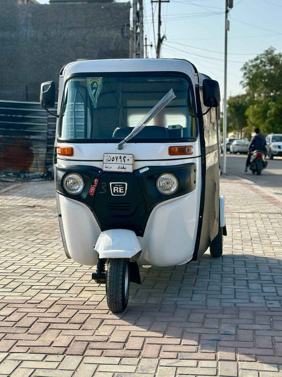 سلام عليكم 
تكتك موديل2022/12/27 شركت المصطفى
كفاله عامه كشر ومكينه  
مرقم بغداد تحويل ثاني يوم  السعر 9800 وبيها مجال مكان البياع تقاطع درويش 
***********
