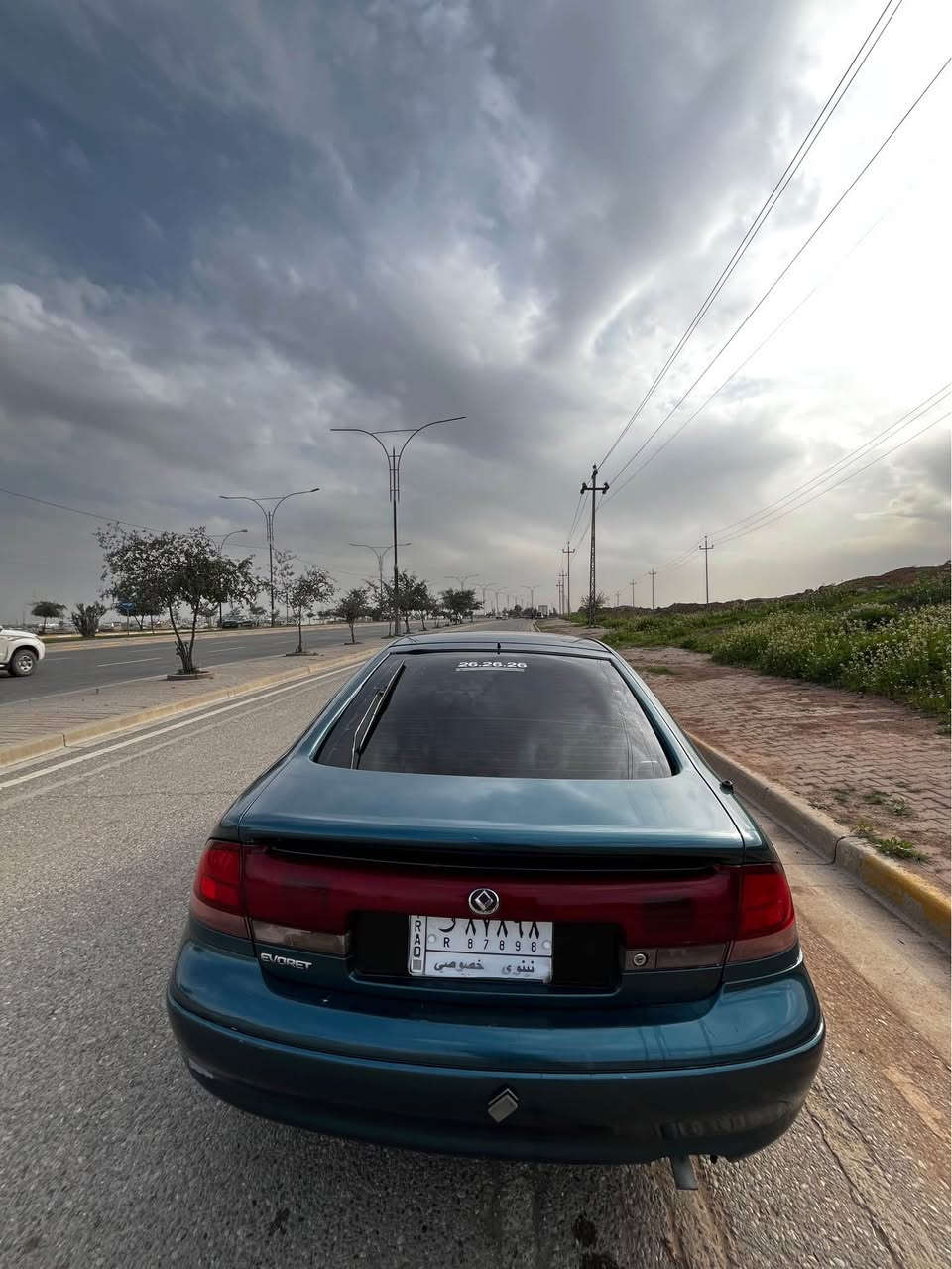 بسم الله الرحمن الرحيم 
مازدا فاصوليا موديل ١٩٩٢  مصبوخ عام للجمالية رقم نينوى سنوية مشروع وطني جديد لحد سنة ٢٠٢٩
١-كير و محرك بشرط 
٢- تبريد و تدفيه شغال 
٣-اربعه جام كهربائي
٤-كشن سايق كهربائي 
٥-مسجل ايباد 
٦-ايطارات امامي جديد
٧-صدر امامي و خلفي جديد 
٨-كهربائيات كلها شغال
السيارة جاهز خير من الله ، السعر ٥٠$ 
بي مجال لطيبين، سيارة موجود بكركوك.

رقم الموبايل /***********/*********** كركوك, العراق
