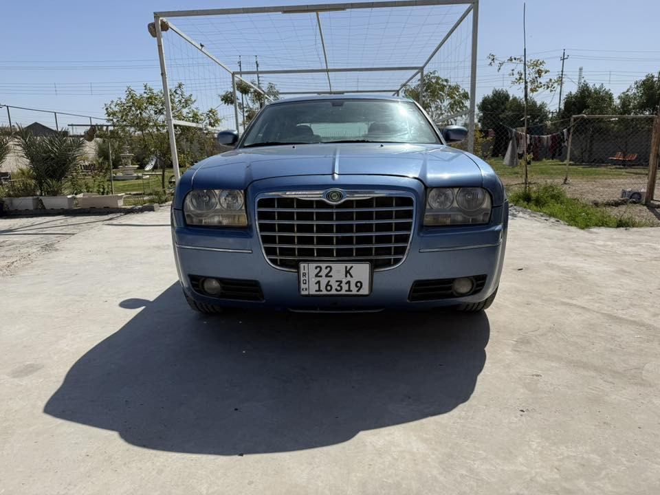 السلام عليكم
اوباما 2007 وارد كندي مكينه 3.5 
السياره جاهزه من كلشي مداور ثاني يوم 
مكاني بغداد 
للاستفسار ***********
