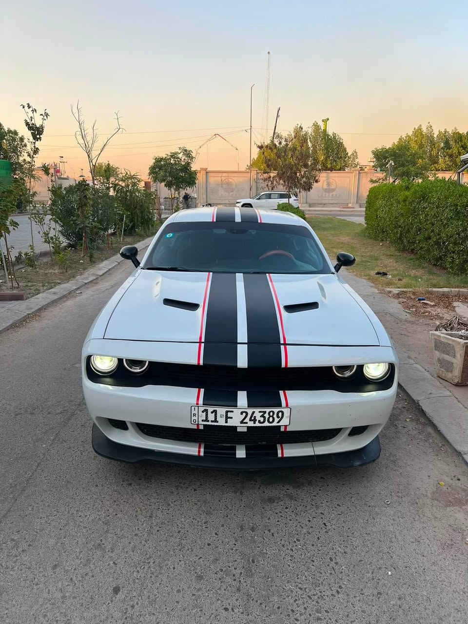 سلام عليكم جالنجر. موديل 2019 رقم بغداد بسمي جيتي فول عده الفتحه بيها تلث قطع ونص الباب تخم تاير حداديه كلها جديده كير مكينه كفاله مكاني بغداد  السعر 127 وبيها مجال للستفسار ***********
