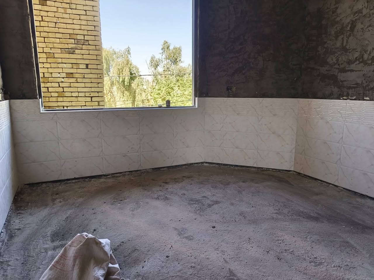 كادر لتطبيك جميع اعمال السيراميك والبورسلين جدران ارضيات دراج ***********
