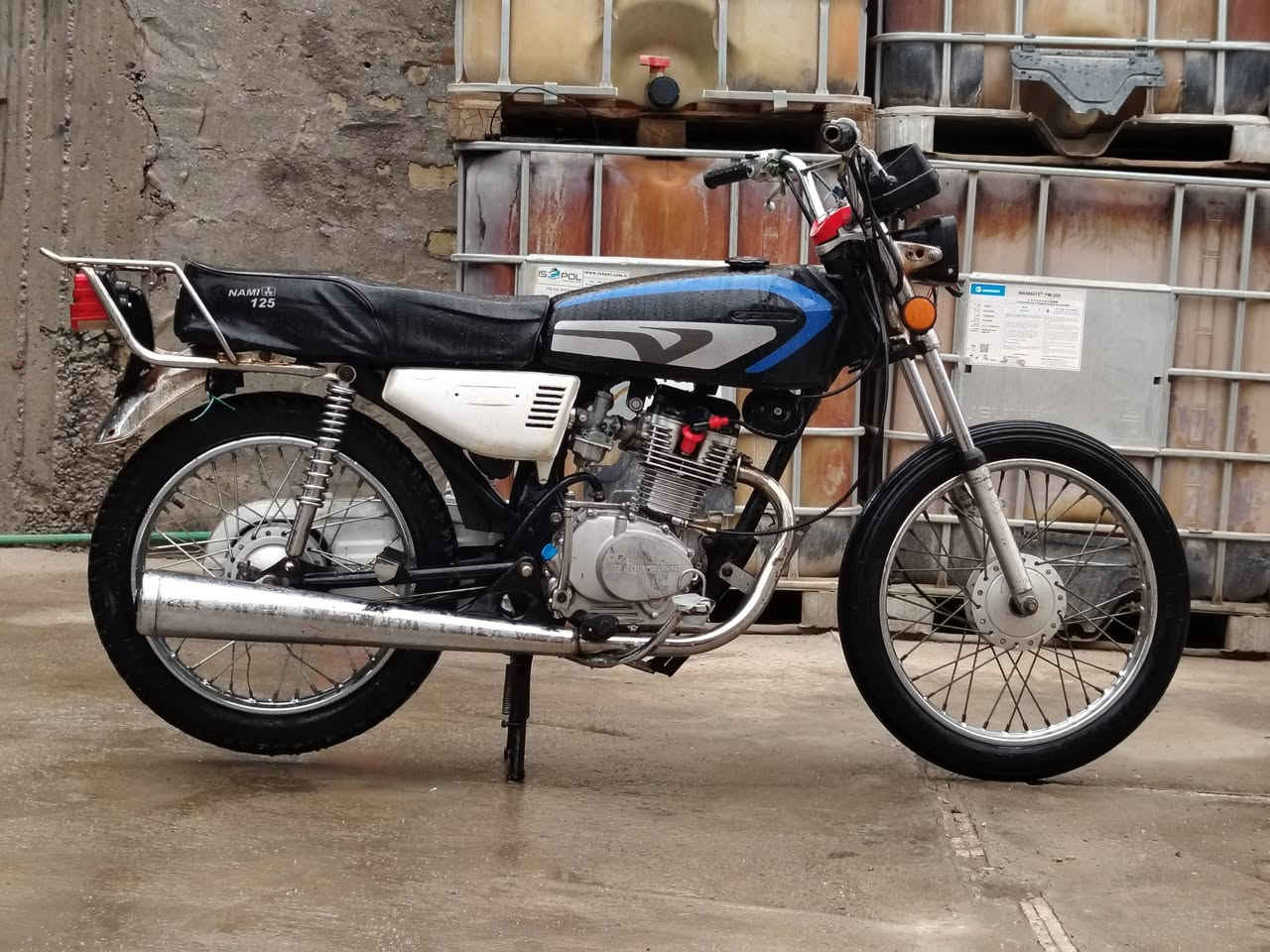 سلام عليكم
دراجه ايراني ارشه موديل 2013
سعر 250 الف الاستفسار ***********
