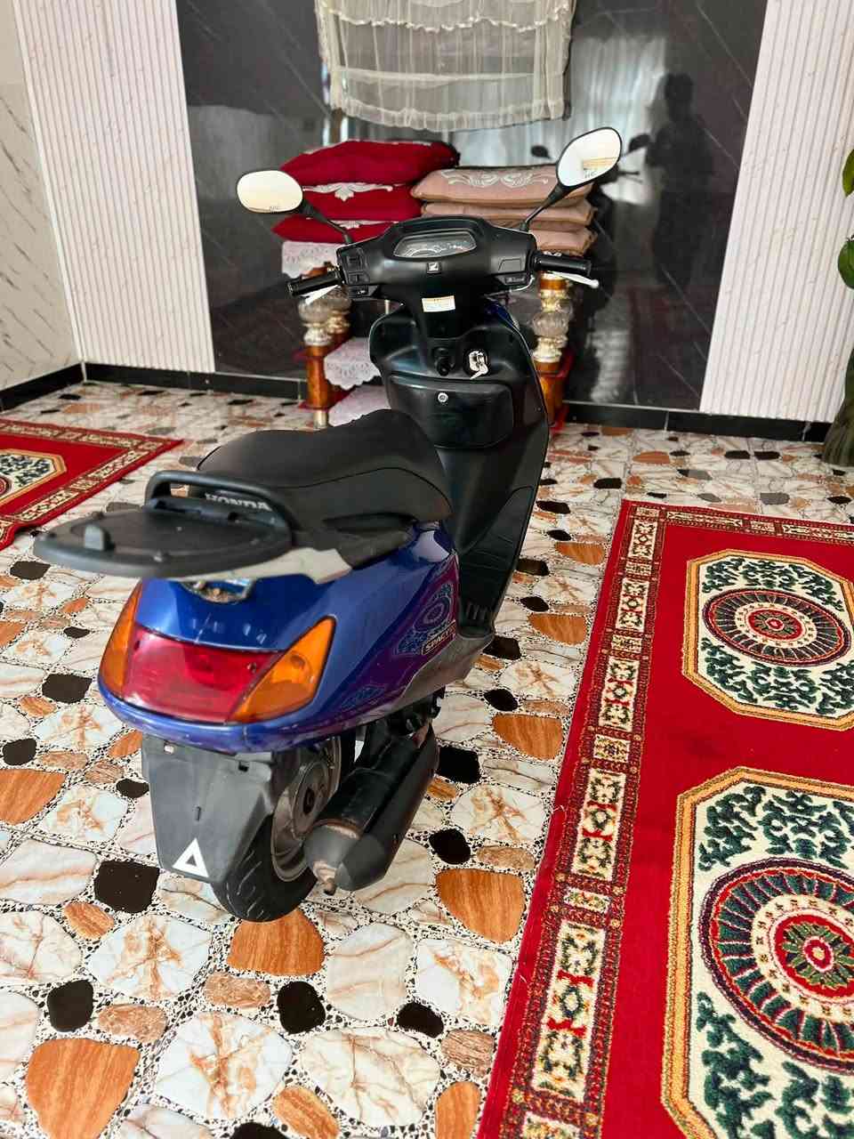 دراجه سبيسي ياباني بلاديه كله شغال مابيه نقص علا وضع البلاد مكينه خرسه ناعمه الهاتف ***********عنوان كوت الزهراء
