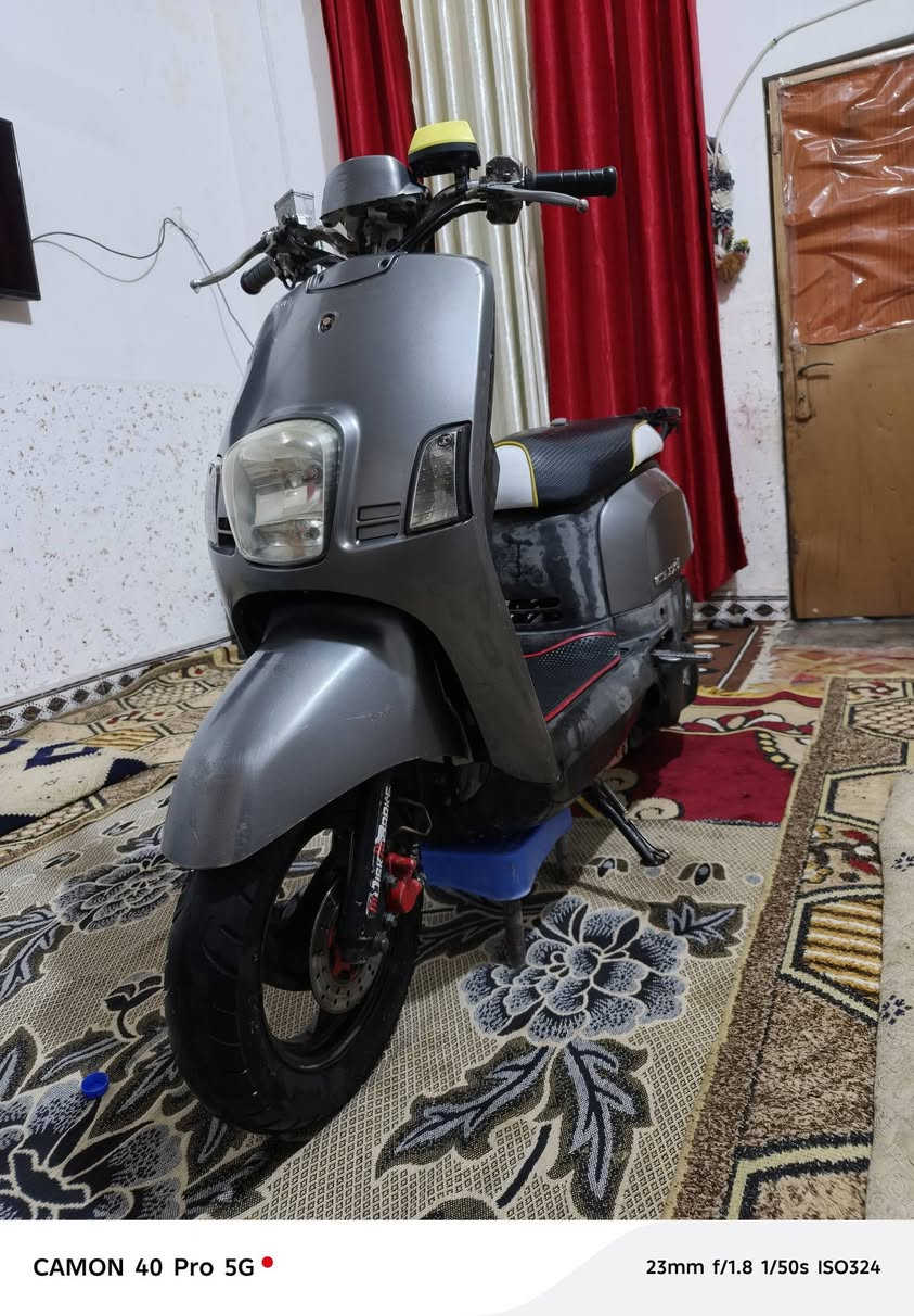 سلام وعليكم شباب
__دراجه بوليس للبيع__
__دراجه كابريتر__
__كهربائيات كامله__
__مكفوله مكينه وكفرات__
__دهن اصلي__
__ترايك وين ميعجبك__
__زنون ابيض وسكن احمر+تحويله زنون اصفر وبنفسجي_
__اشاير٤شغاله__
دراجه كامله شباب وبلعافيه ع لياخذها
مكاني بغداد ليوسفيه📍
رقمي/‏‪***********‬‏/بي واتساب
لسعر 525وبيها مجال ولشراي يدلل 
ترهم مراوس مع فرق
ملاحضه لوياله صابغهن سلفر 🤍
