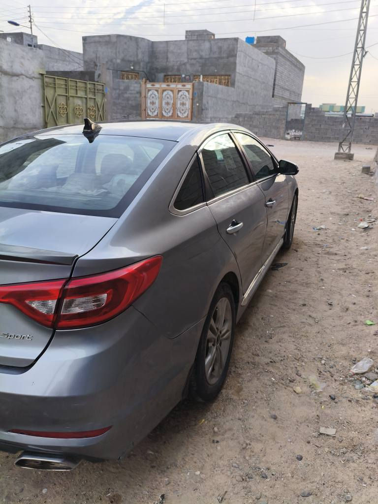 سوناتا٢٠١٦ امريكي فول بصمه . باسمي سياره مصبوغه عام مثل مابين بالسونار  بعد ماعرف شنو بيه..الكير تمام والمكينه 2400Gdiناعمه حلوه تبريد بس غاز اكو ليك .. تفحص وتشوف ع راحتك و سعر 100 شده وبيه مجال كلش بسيط مكاني الزبير حي الاندلس *********** البصرة, العراق
