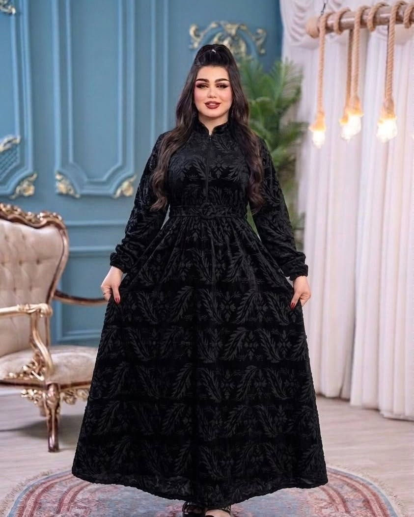 فستان نسائي ✨

 خامة ستارة من اجود انواع الاقمشة سواد فاحم 🧵

فري سايز  لحد ٩٠ كيلو

الدرزن 150 💰

سعر القطعة مفرد 18الف 💸

للحجز أو الاستفسار المراسلة عبر الصفحه أو واتس اب ***********
