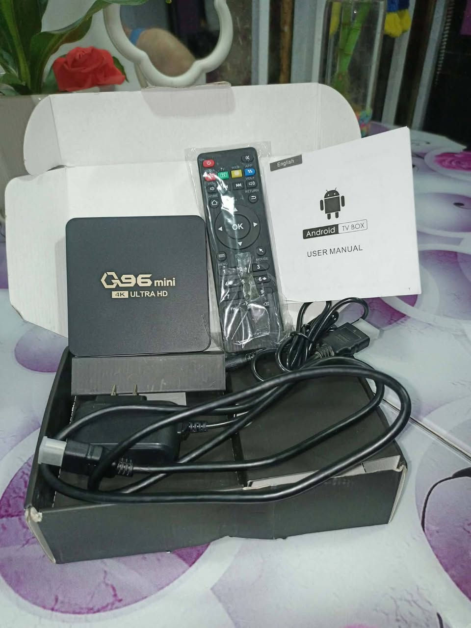 السلام عليكم 
تيفي بوكس أصلي مايحتاج صحن دقه مالته 4K
مابي اي مشاكل بي برنامج اسمه GENIUS TV ادخل عليه بي كل القنوات العراقيه واخبار وقنوات رياضيه والمشفرات كلهه مفتوحه والافلام الكشن من مسلسلات العربيه والعراقيه منه mdc العراق mdc1  وغيرها... السعر ٢٥ بي مجال استفسار على هذا رقم ***********
