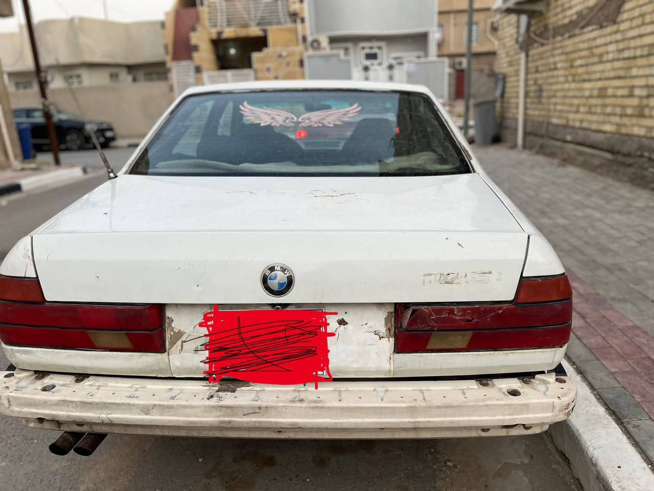 السلام عليكم
للبيع بيئم دبليو735 رقم بغداد  مميز الماني مشروع وطني اللون ابيض مكينة 3٠5 سيارة موجودة في كربلاء جاهزة مكينة وكير وحدادية وباتري جديد وتايرات جديدة ويل كب اصلي نواقص بسيطة جدا ترايك وين ما يعجبك موديل1987 السعر 52 وبيها مجال بسيط للاستفسار الاتصال ***********
