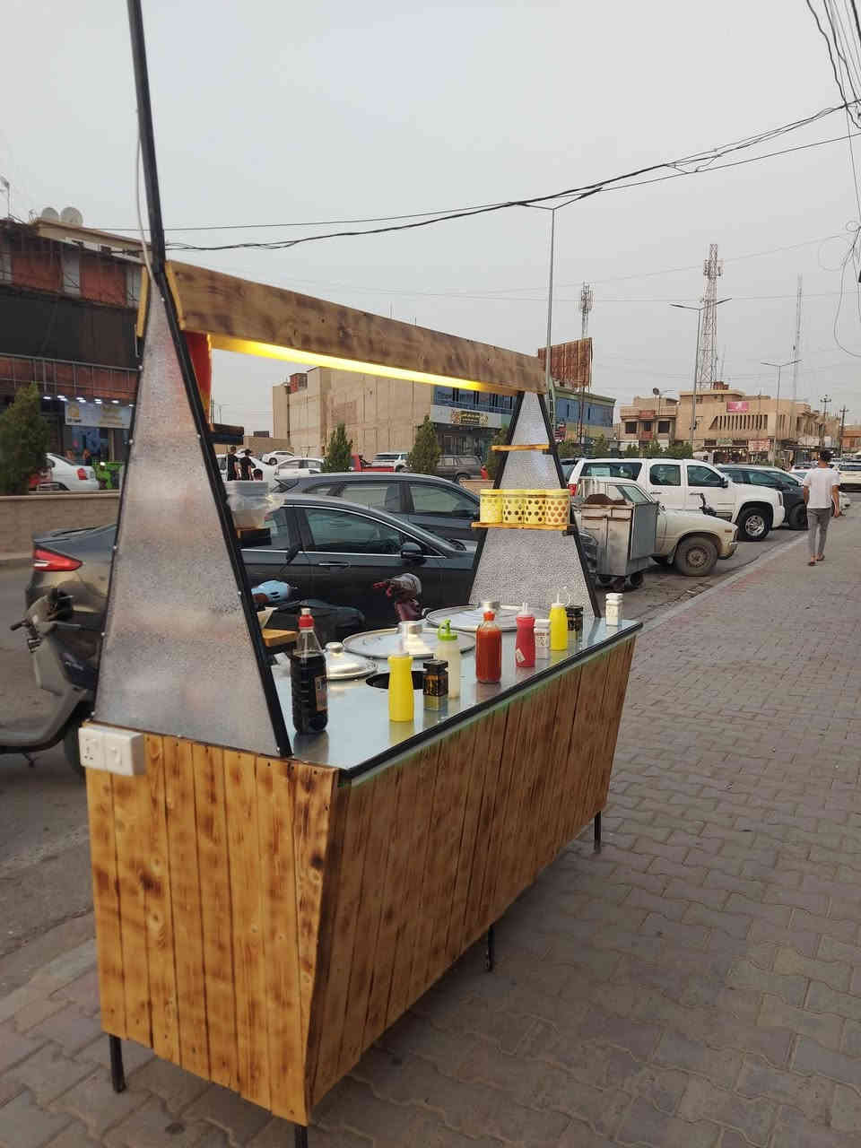 للبيع
300 الف مع كافه غراض الموجودة بالصور
عنوان حمدانيه مجاور مصرف الرافدين 
***********
