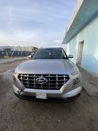 هونداي فينو 2024 فول مواصفات صورة الحادث مرفقه /بدون دواخل   سعرة /130...