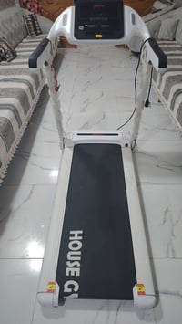 مشاية • مستعملة ٢٠ يوم • يحمل ١٧٠ كج