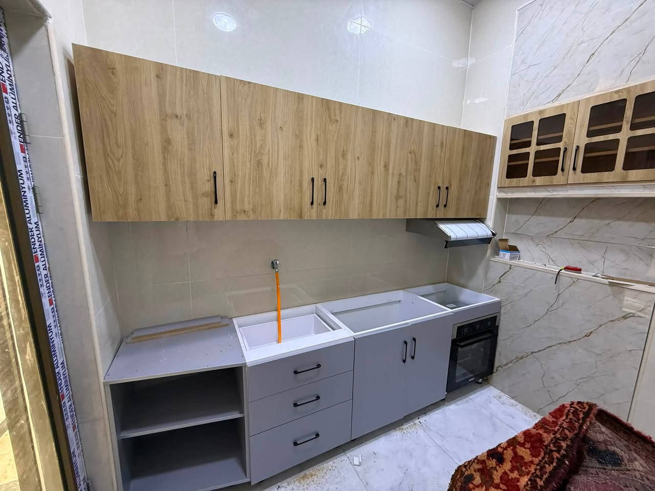 نجاره ابو الحسن 

لكافه اعمال النجاره والديكورات التركي والعراقي 

مطابخ غرف نوم ديكور طبلات ابواب محجرات

البصره صناعيه حمدان 

***********
