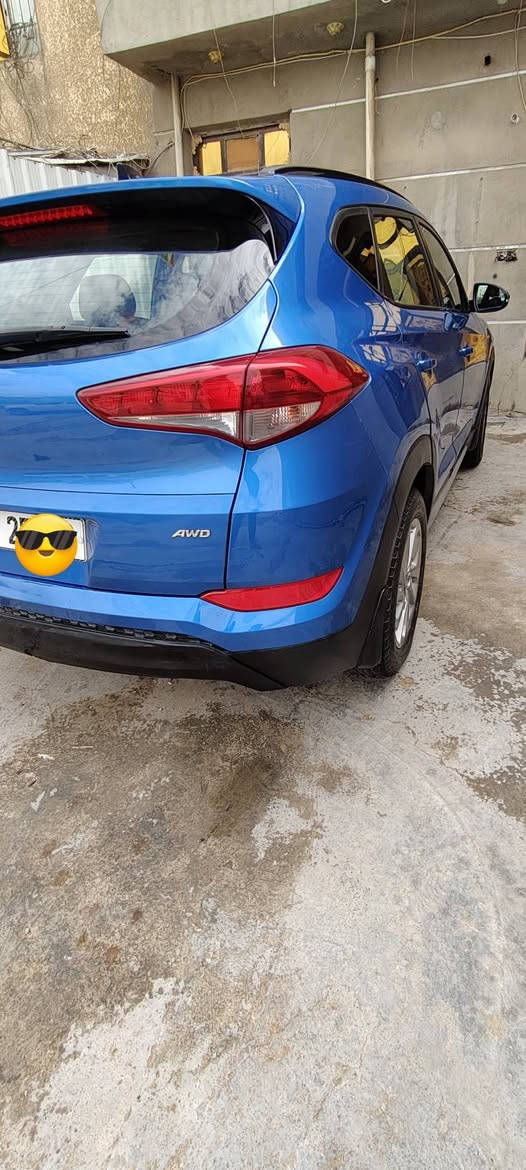 توسان 2018 
وارد امريكي حادث بنيد مصلح نفسه بدون ايرباك 
محرك 2000
ماشيه 137 الف كيلو حقيقي
رقم بغداد باسمي 
فول 1/1
شاشه 
كامره 
تدفئه بالكشنات امامي خلفي 
رادارات اماميه خلفيه وجانبيه 
تدفئه بالستيرن 
تبريد امامي خلفي 
اشارات بالمري 
كير ومكينه وحداديه وتبريد
وكشر كله مكفول تجي وتشوف بعينك احلى من الصور 
مستعجل على بيعته الشراي يتصل على الرقم وبي واتساب ما متواجد بالفيس ***********
***********
مكاني مدينه الصدر قطاع 57 يم الرضوي
