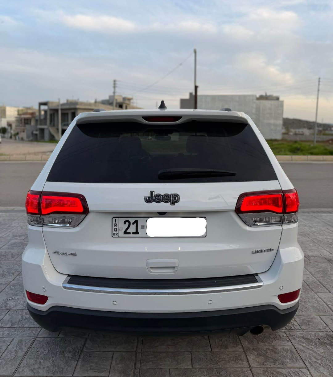 Jeep grand cheroki 2021 limited
جێب گراند چیرۆکی ٢٠٢١مواسەفات لمیتید دەبڵ ئەکسل سڵایت سندوق شەفت شەخاڵ کوشن و سوکان گەرم لایت لید حەساسی پشتەوە کامێرە ٨٨ هەزار ڕۆشتووە دوو پارچەو نیوی  بۆیاخە گێڕ و مەکینەی بێ کێشەیە نەکراوەتەوە سەنەوی نوێیە 
سعر:٢٢٣
0️⃣7️⃣5️⃣0️⃣1️⃣7️⃣7️⃣5️⃣9️⃣5️⃣8️⃣whatsapp-vibe
0️⃣7️⃣7️⃣0️⃣0️⃣1️⃣7️⃣5️⃣0️⃣6️⃣0️⃣ رانية, السليمانية


**إذا كنت صاحب هذا الإعلان وتريد حذفه لأي سبب، رجاءا أرسل رسالة إلى الدعم الفني**
