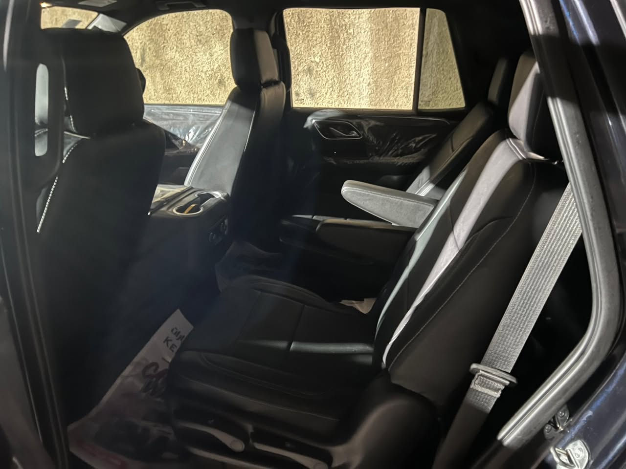 بسم الله الرحمن الرحيم "" تاهو بوليسي موديل 2021 / رقم بغداد الانكليزي الحديث/ سنوية ب اسمي تحويل ثاني يوم
كعدة vip كشنات منفصل مكينة 8V / 5300 كفاله مكينه وكير
اللون / اسود غير محدد 
امريكي  كشنات جلد مدوشم VIP 
حادث جاملغ خلفي ايمن + صبغ نصف الجنطة
ماشيه /140 الف 
السعر /380$ وبيها مجال للاستفسار الاتصال على الرقم /***********
سيارة ماتعبك كاملة مكملة 🚀🖤
