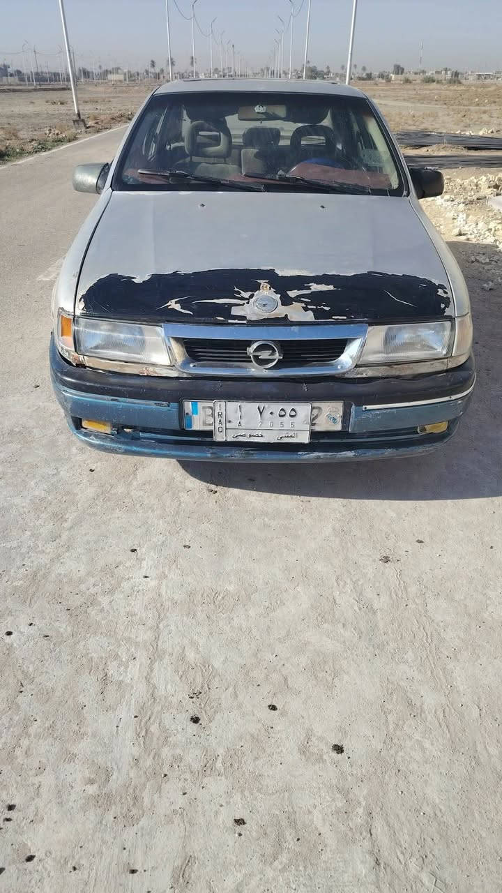 سلام عليكم البيع وبل فكتره موديل 1992 مكفوله مكينه وكير عله شرط رقم مثنئ تحويل مباشر مكان ديوانيه سعر 22 وبيه مجال بصيط مكلف بنشر ***********
