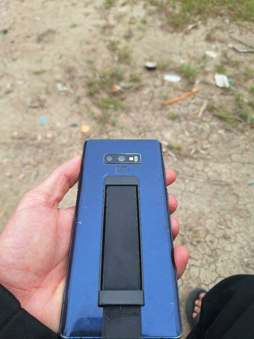 Note 9 .....ذاكره 128
شاشه مثل ماموضحه كدامك نقطتين سوده بل طرف الشاشه مامئثرات عل المس نهاين......ضهر مفطور 

لسعر 95 وبي مجال 

يوجد توصيل 10الاف لجميع المحافظات


**إذا كنت صاحب هذا الإعلان وتريد حذفه لأي سبب، رجاءا أرسل رسالة إلى الدعم الفني**