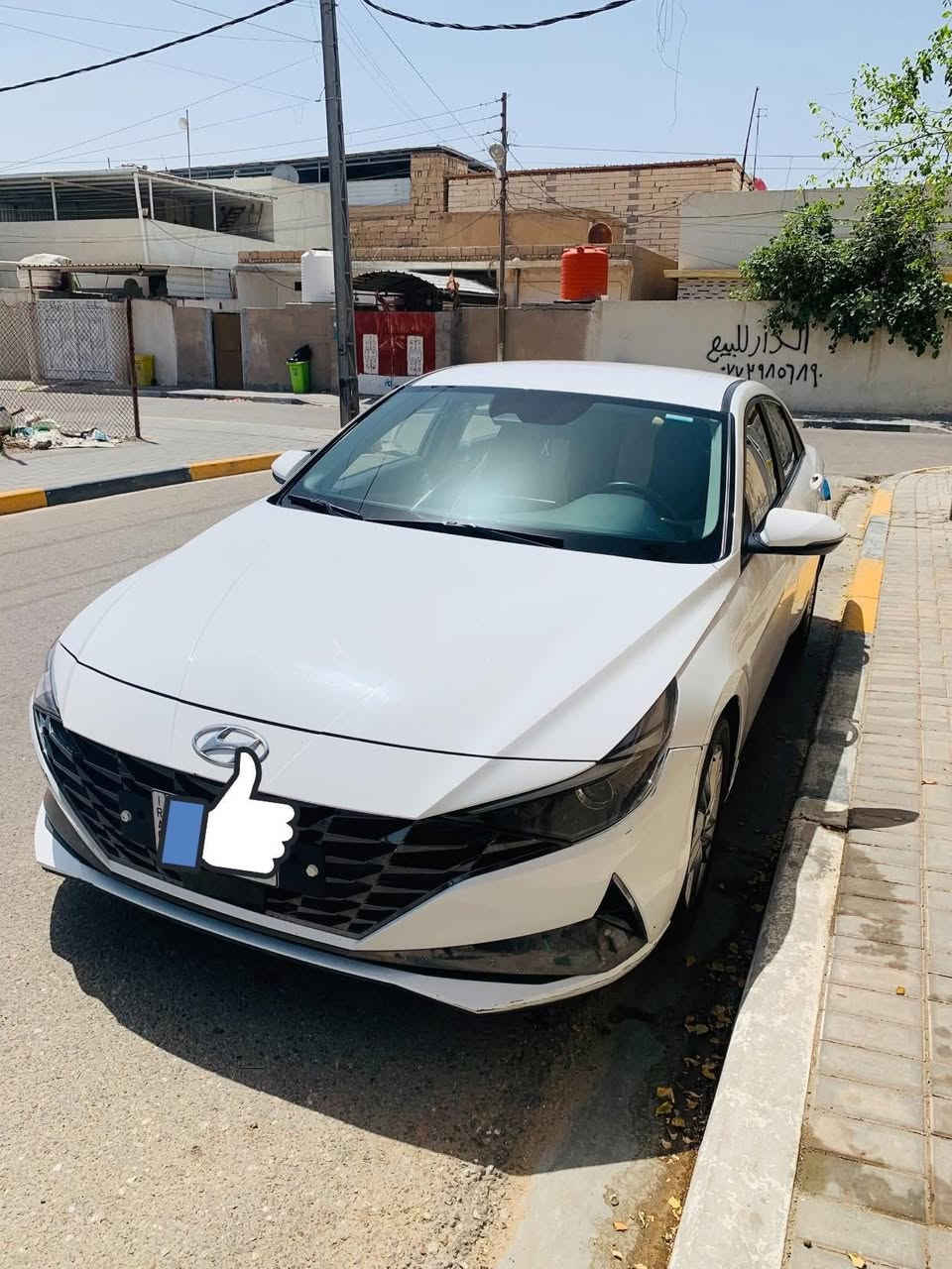 السلام عليكم
النترا وارد كوري (افانتي) موديل21 بصرة باسمي 

محرك1600تبريد ثلج وكير جديد
ماشيه38 الف فقط

حساسات وكامره خلفيه 

رادار امامي وقياده ذاتيه وتحديد مسار 

كشنات جلد ٨ ايرباك وبيها بعد مواصفات خير من الله

مكفوله من الضربه ماعدا بارد قليل بالباب خلف باب السدر

مامكوفله من الصبغ بكوريا تجي تاخذها ع فحص وتقتنع

سعرها143وبيها مجال قليل 

متواجد ع هذا الرقم فقط***********
