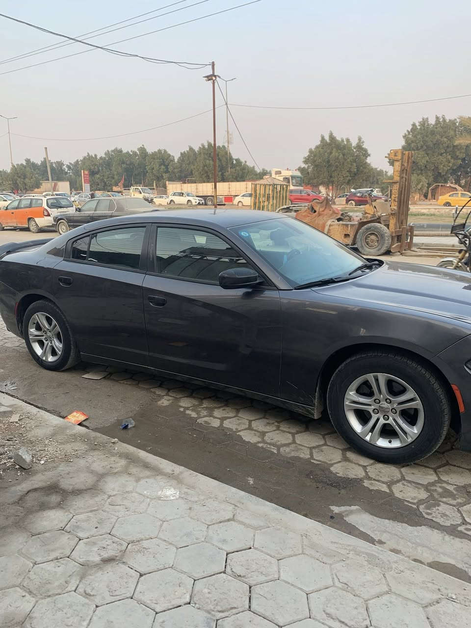 سلام عليكم جارجر للبيع مرمزه ٢٠١٩ بدون حادث بيه قطعه وحده وفقط تبديل بدون صبغ مكفوله دواخل وايرباك مكينه كير كفاله حداديه كفاله سياره حيل جديده تخم تاير سياره جاهزه علا اخر حبايه سعره ١٦٥ والشراي يتصل تحويل ممباشر

*********** الشراي يتصل فقط غير متواجد علنت
