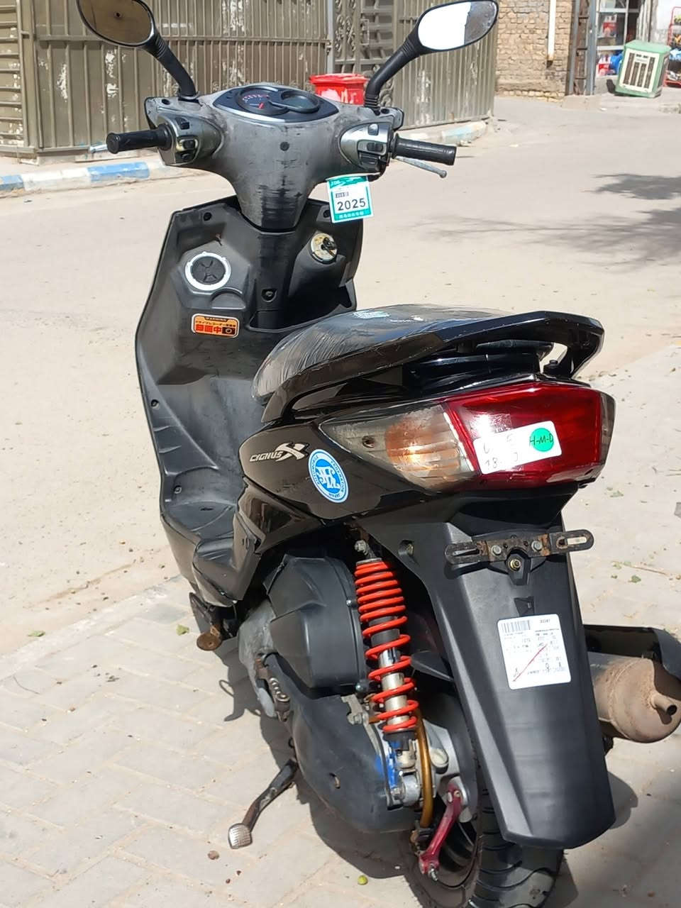 سلام عليكم....
دراجه سكنس فحل  للبيع رمبه صارله شهر 🛵سكليتر خطين 
دراجه شلعه معدل كه


**إذا كنت صاحب هذا الإعلان وتريد حذفه لأي سبب، رجاءا أرسل رسالة إلى الدعم الفني**