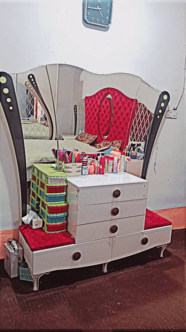 #للبيع غرفه تركي ثقيل مستخدمه سعر 550 بيه مجال)  مكاني كربلاء #طويريج ***********
